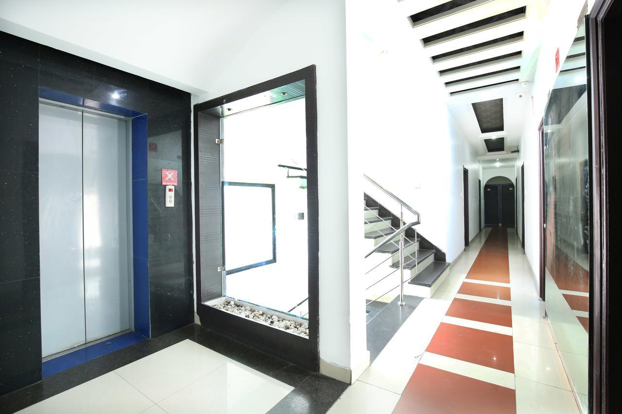 Hotel Mm Yellowuds Amritsar Luaran gambar